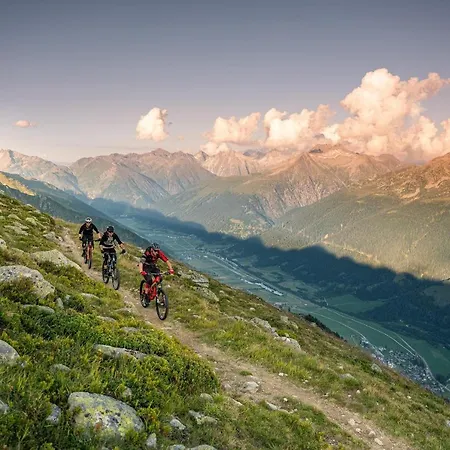 Im Maettelti Hébergement de vacances Goms