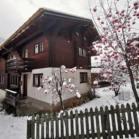 Сasa de vacaciones Im Maettelti